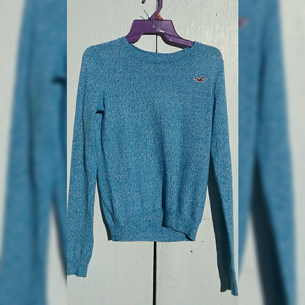 Hollister long sleeve sweater